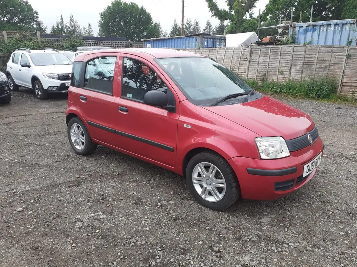 2011-fiat-panda-12-mylife-big-0