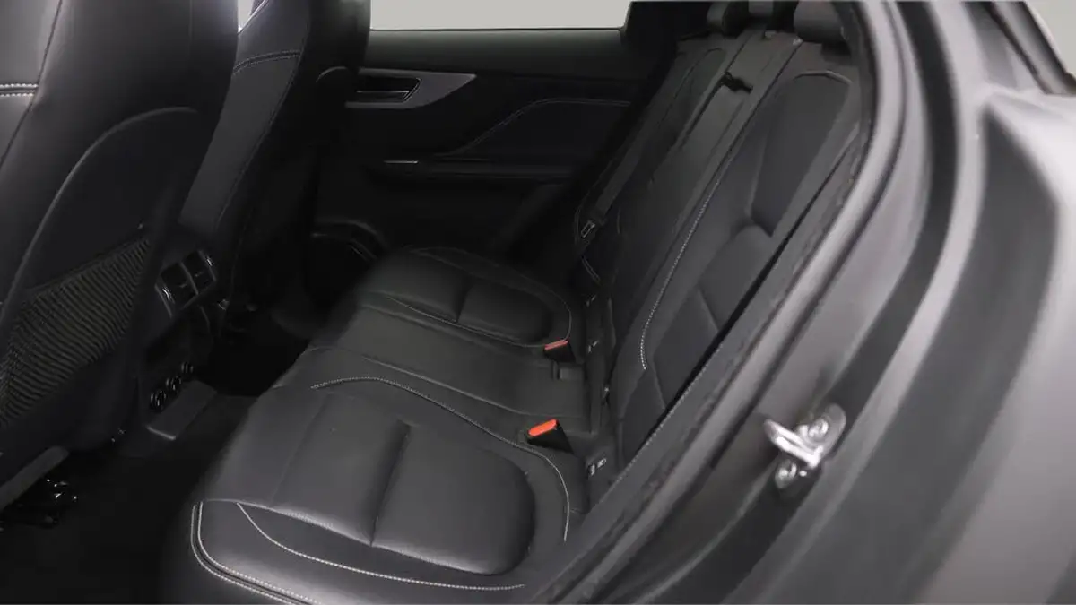 2019-jaguar-f-pace-20-i4d-r-sport-180ps-auto-big-15