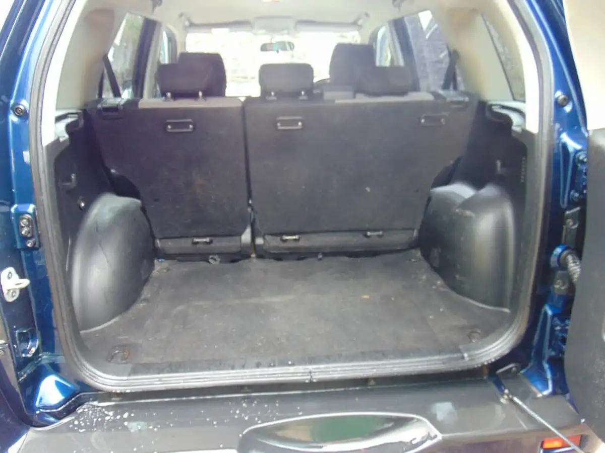 2012-suzuki-grand-vitara-19td-sz-t-big-4