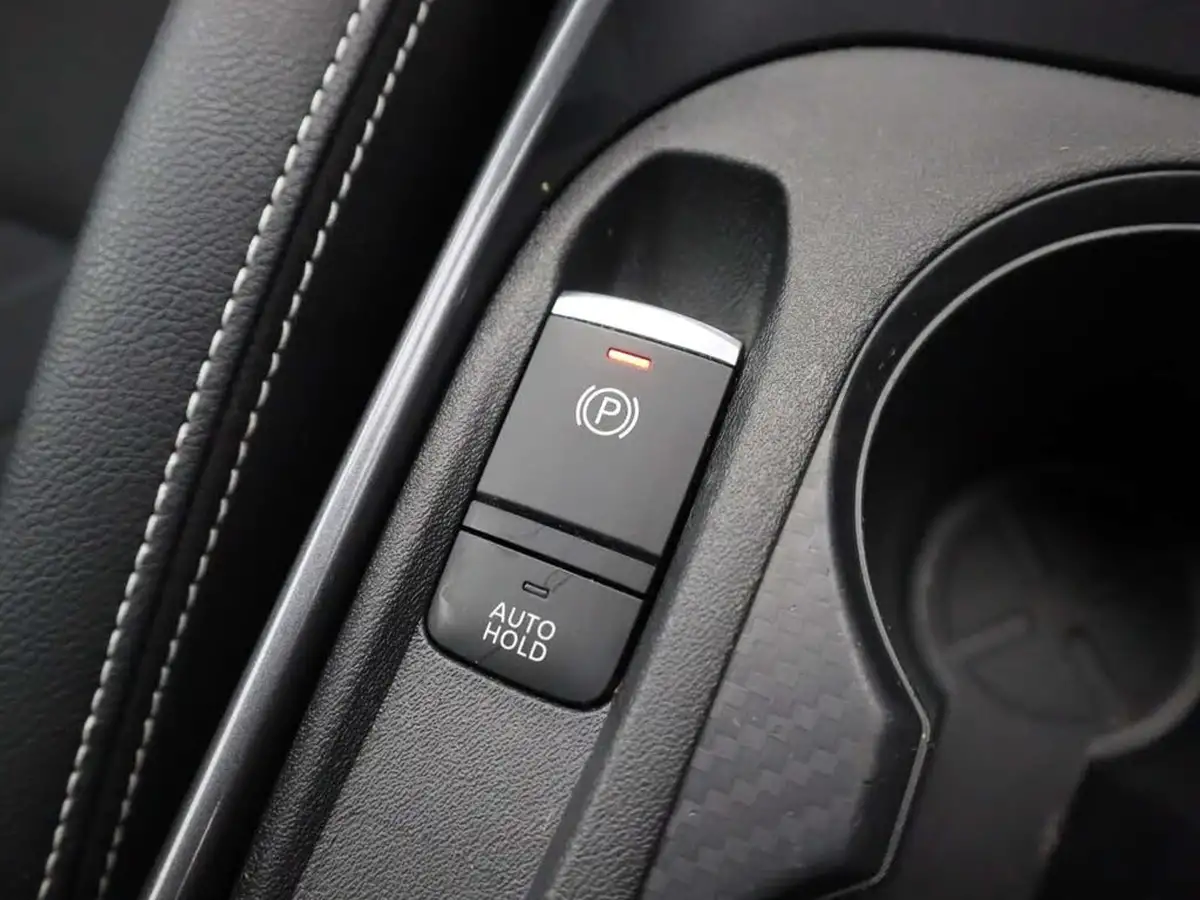 2021-nissan-juke-10-dig-t-tekna-dct-big-31