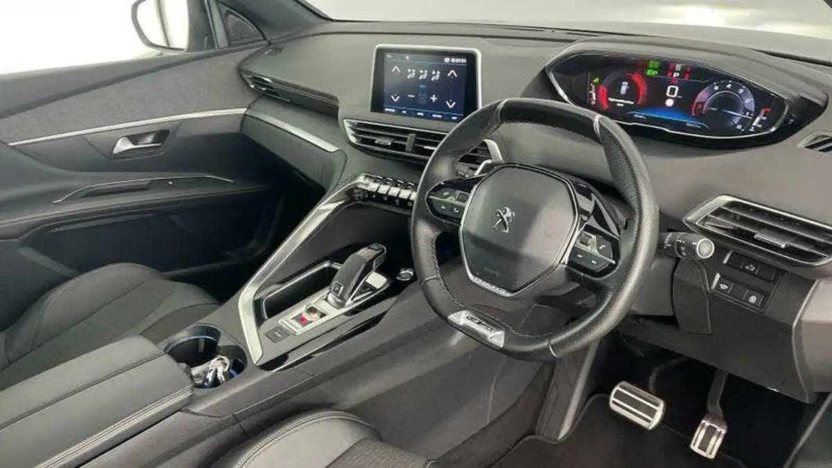 2019-peugeot-3008-suv-16-puretech-gt-line-180bhp-ss-eat8-big-5