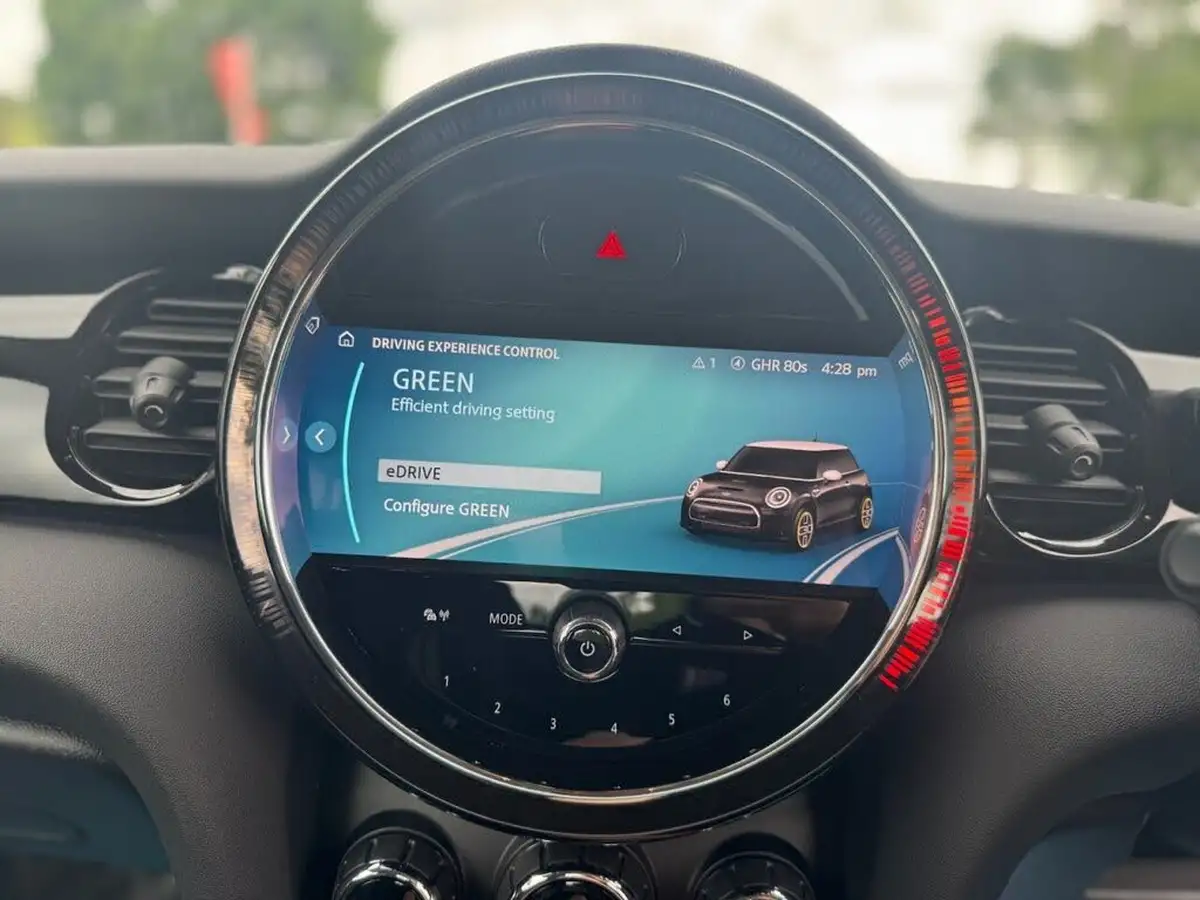 2022-mini-cooper-e-cooper-s-1-big-30