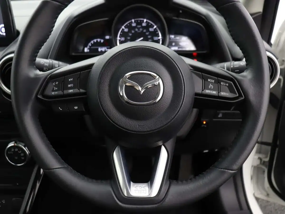 2020-mazda-mazda2-15-skyactiv-g-se-l-nav-big-33