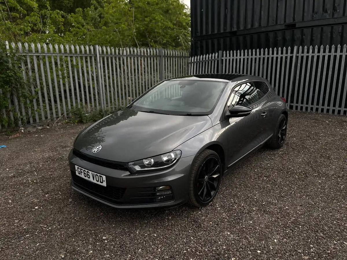 2016-volkswagen-scirocco-20tdi-gt-150ps-dsg-big-5