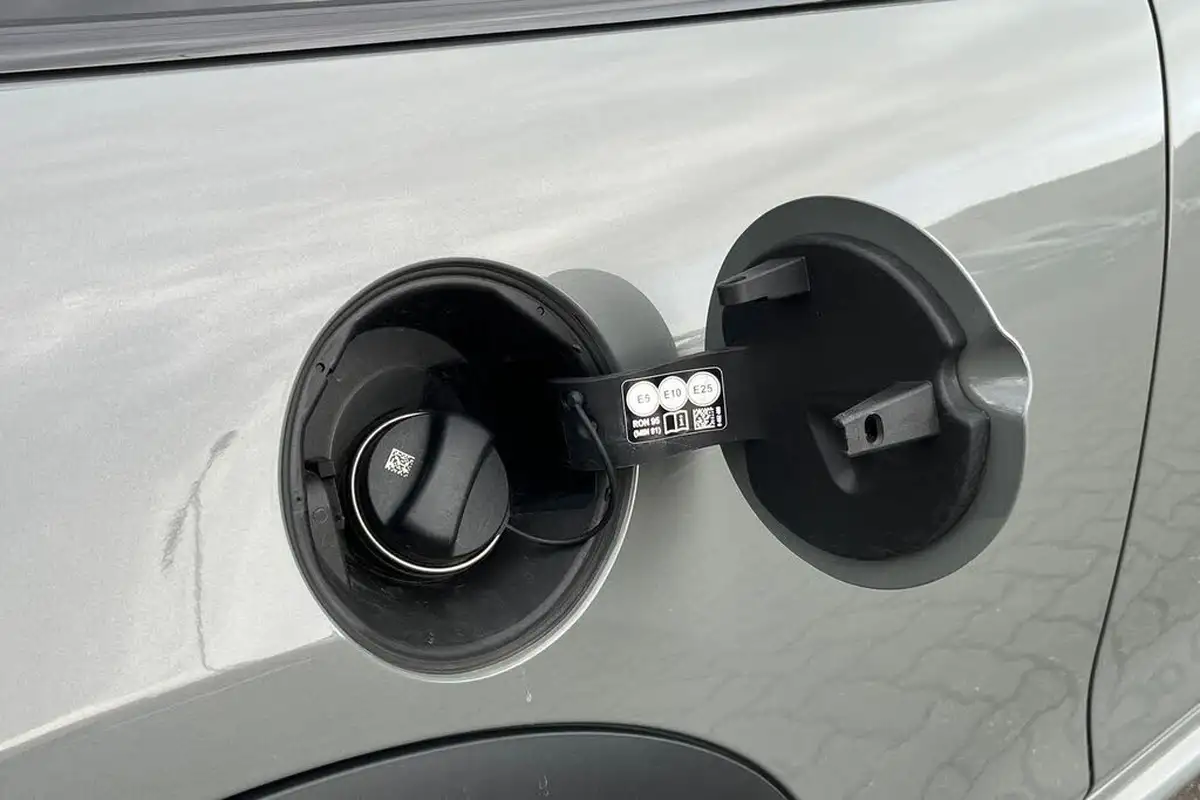 2021-mini-cooper-15-cooper-sport-hatchback-3d-auto-big-16