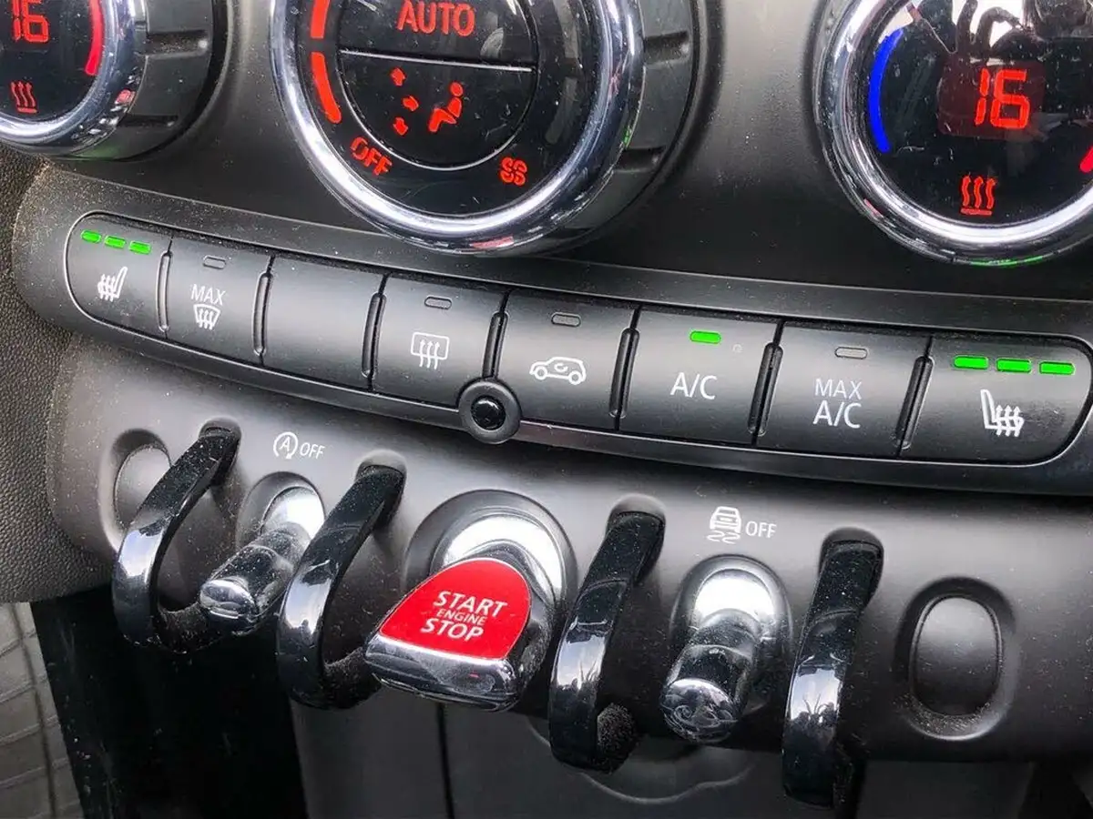 2019-mini-cooper-20-cooper-s-sport-189bhp-convertible-2d-auto-big-20