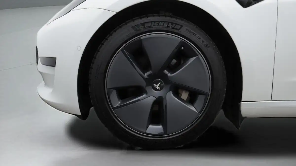 2021-tesla-model-3-e-standard-plus-big-18