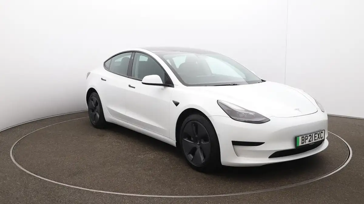 2021-tesla-model-3-e-standard-plus-big-42