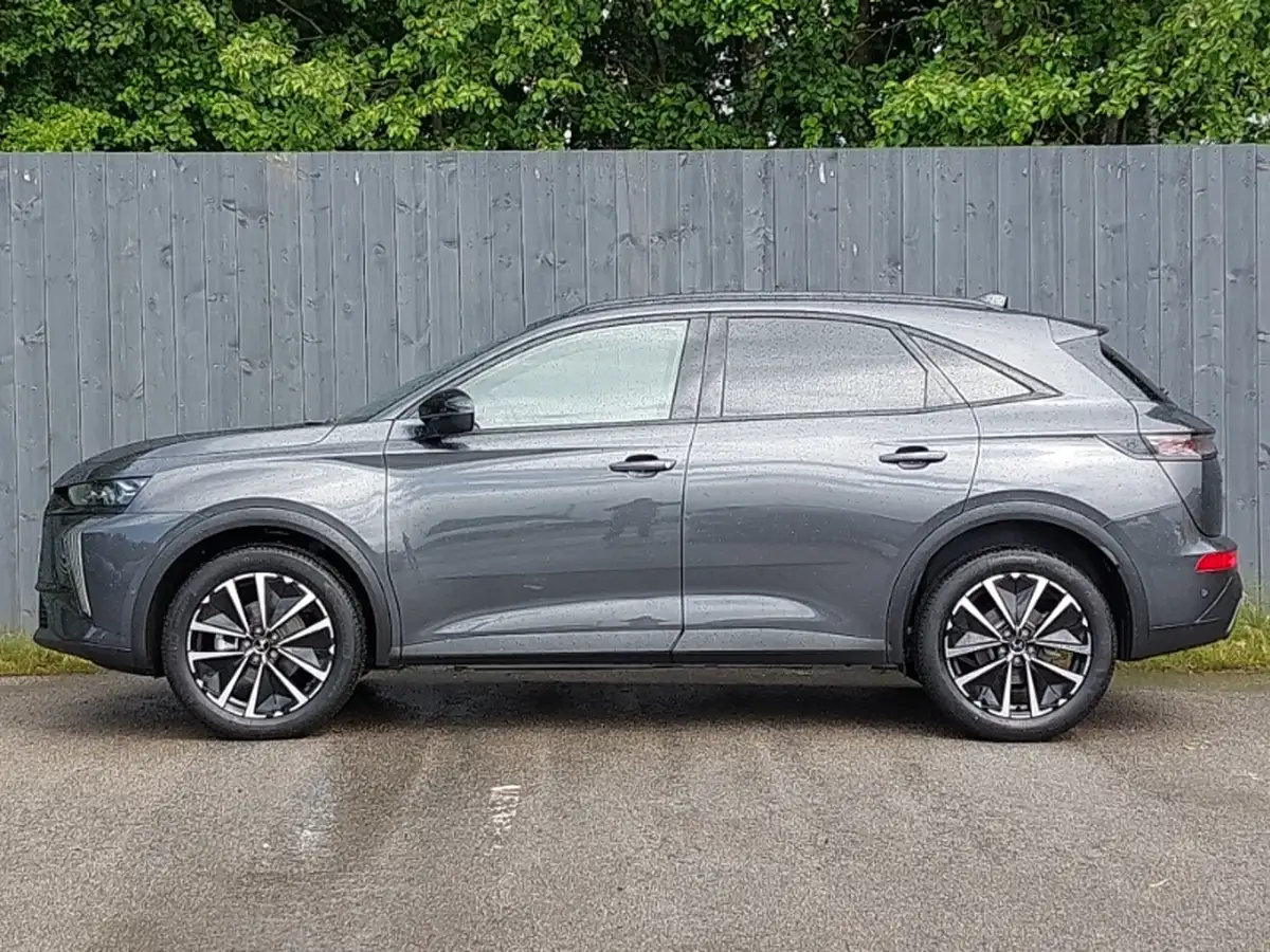 2021-citroen-c3-12-puretech-flair-83ps-big-3