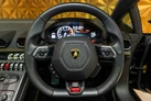 2017-lamborghini-huracan-52-lp-580-2-small-17