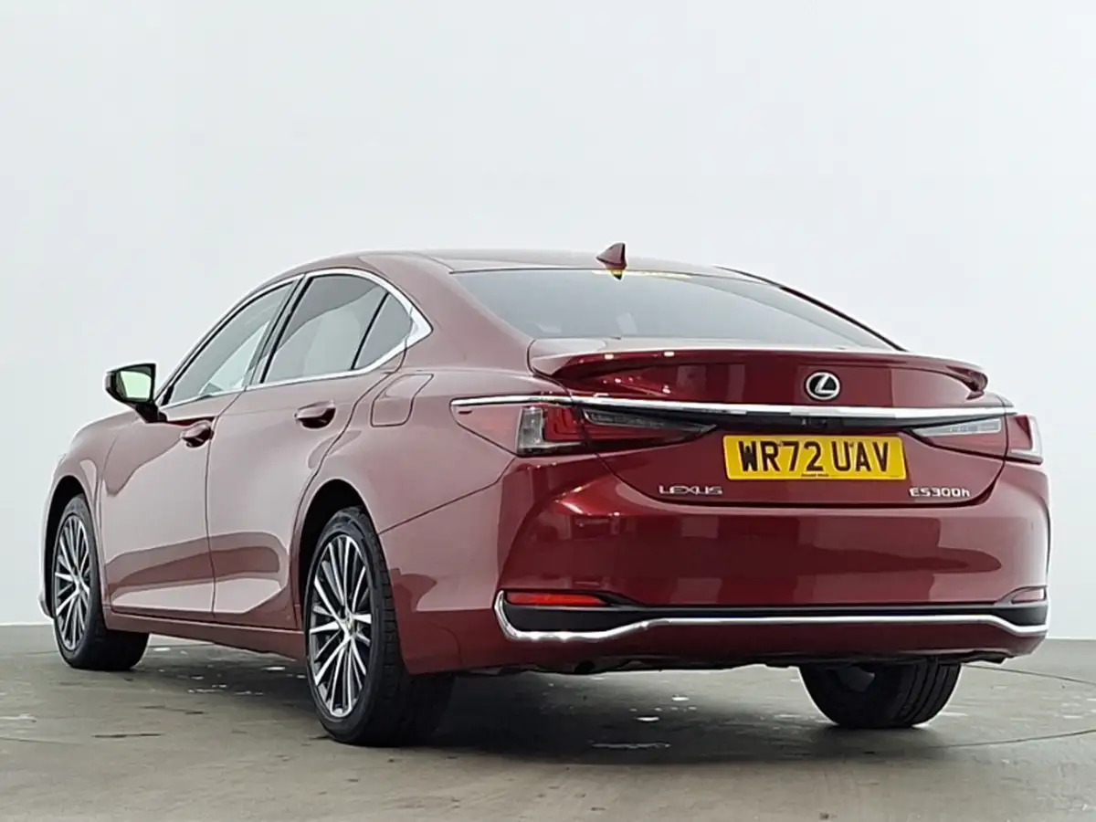 2021-lexus-es-300h-25-es-215bhp-big-1