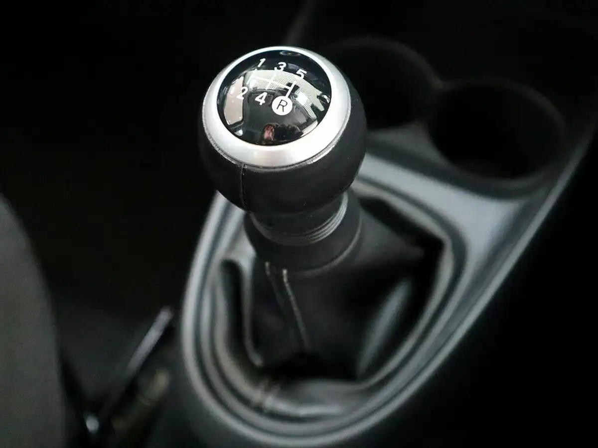 2023-toyota-aygo-x-10-vvt-i-pure-big-31