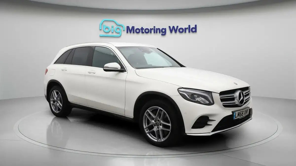 2018-mercedes-benz-glc-class-20-glc250-amg-line-ss-station-wagon-5d-big-1
