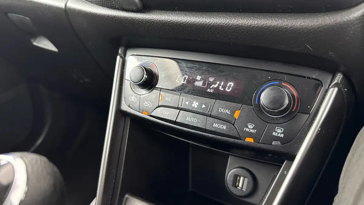 2023-suzuki-s-cross-14-boosterjet-motion-big-17