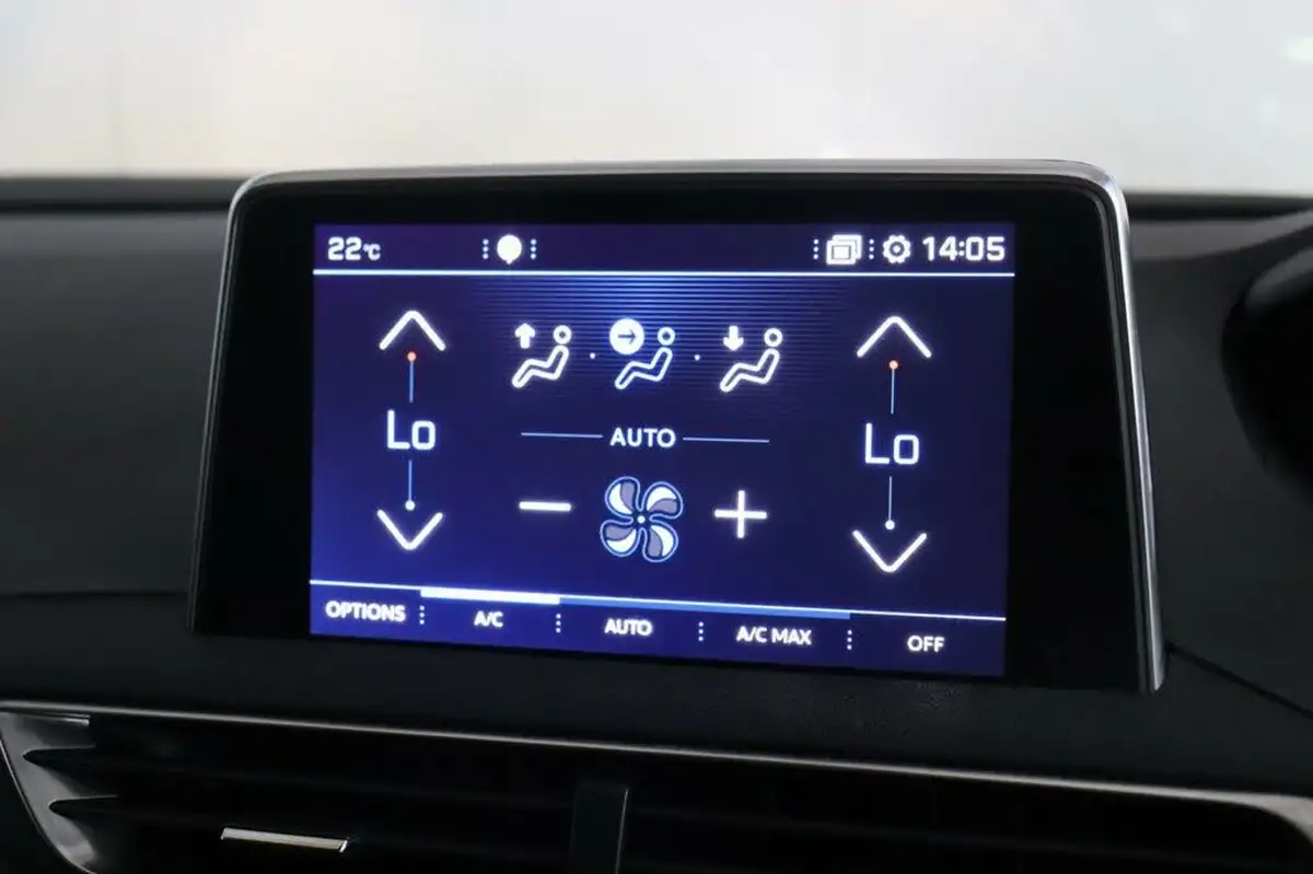 2018-peugeot-3008-suv-15-bluehdi-allure-big-16