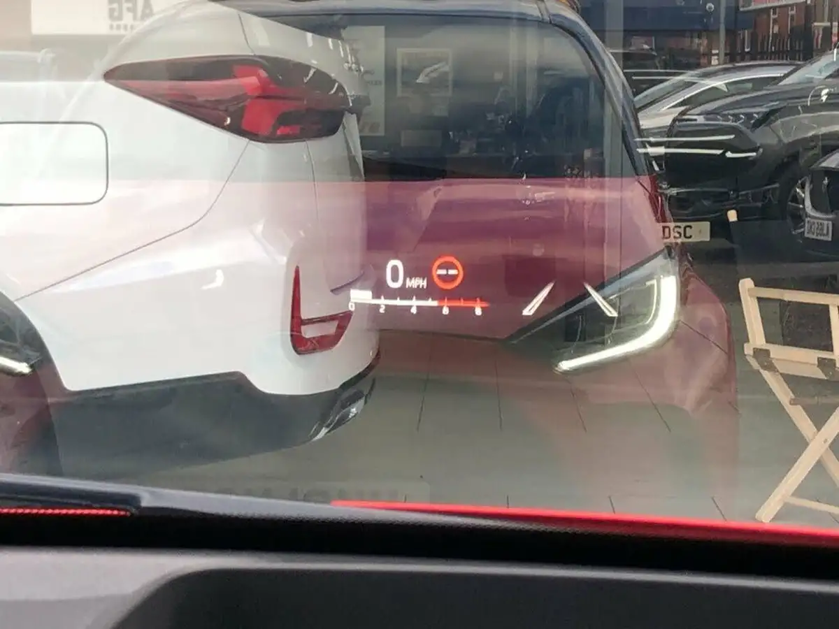 2021-toyota-yaris-15-vvt-i-launch-edition-big-54