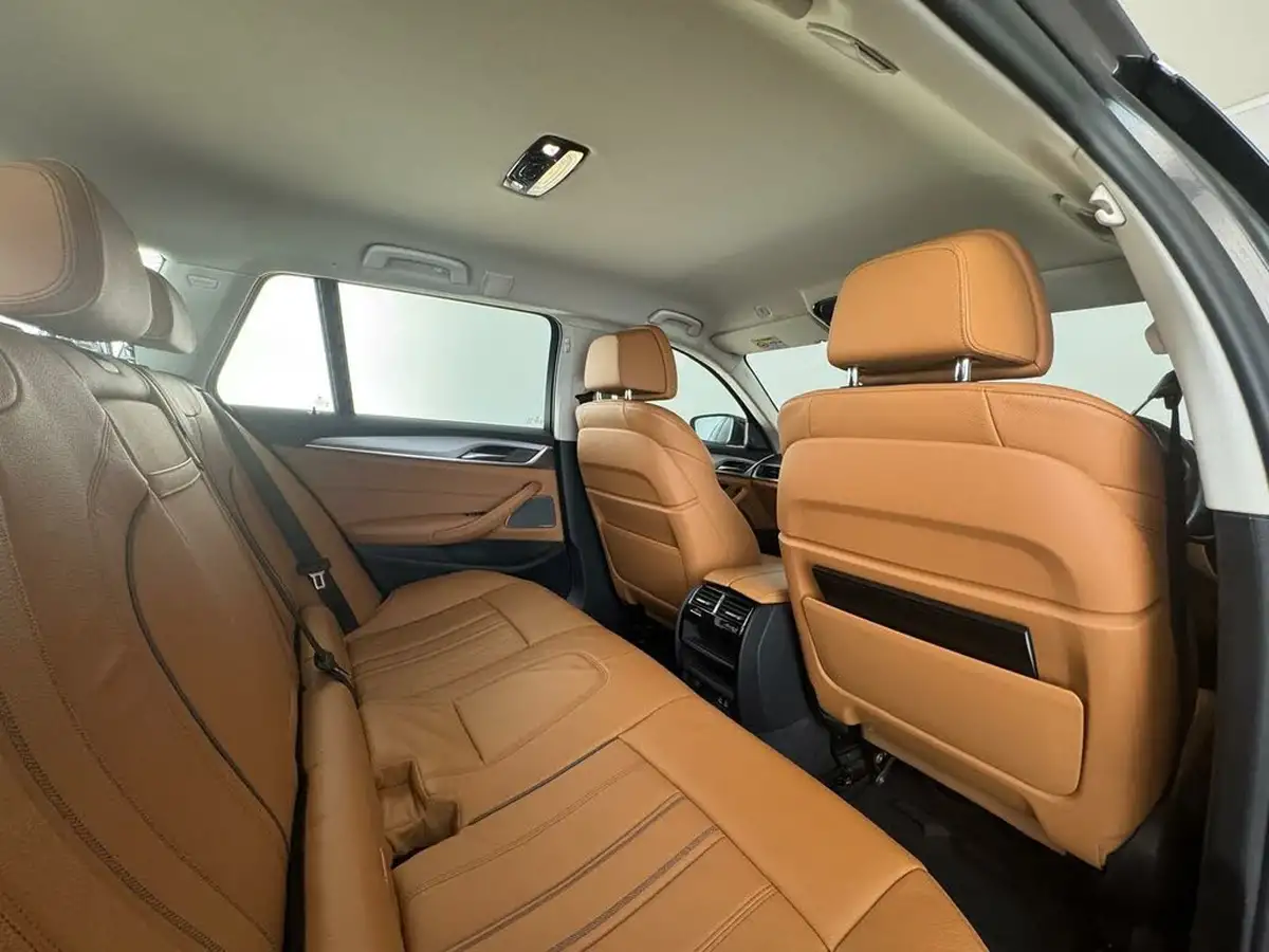 2021-bmw-5-series-20-530e-se-touring-5d-big-15