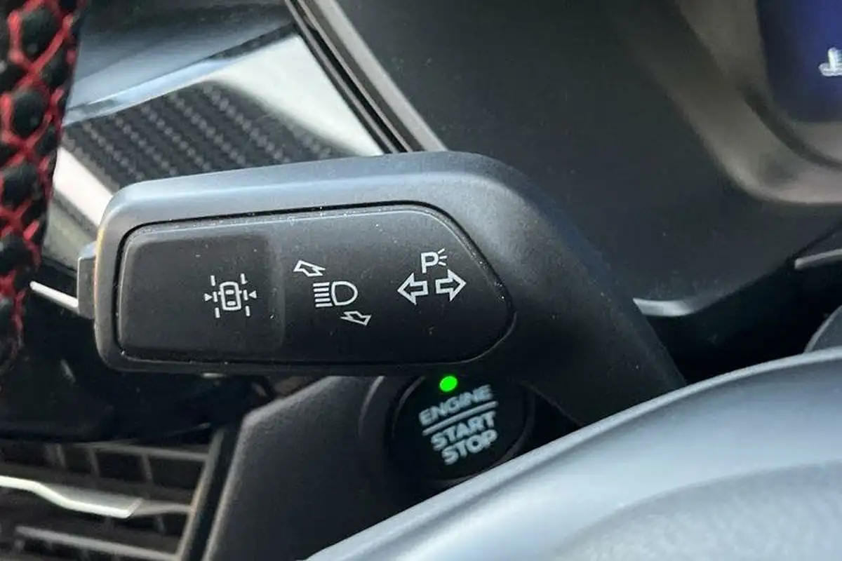 2022-ford-kuga-big-13