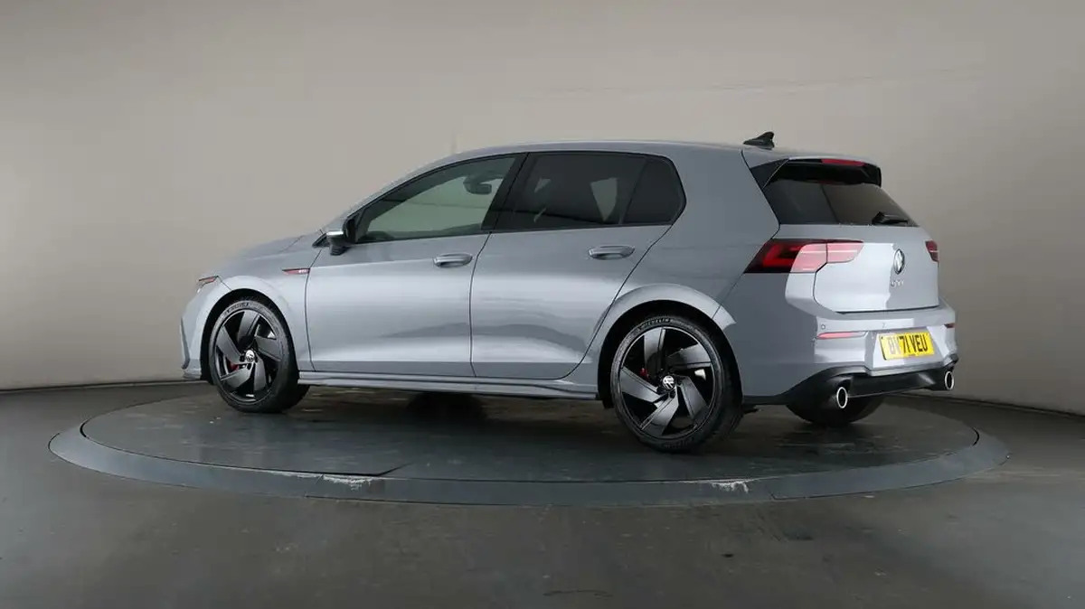 2021-volkswagen-golf-20-tsi-gti-dsg-big-76