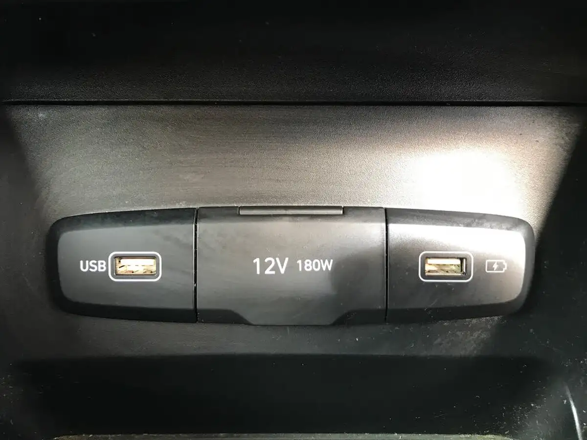 2022-hyundai-tucson-16-t-gdi-se-connect-150ps-big-18