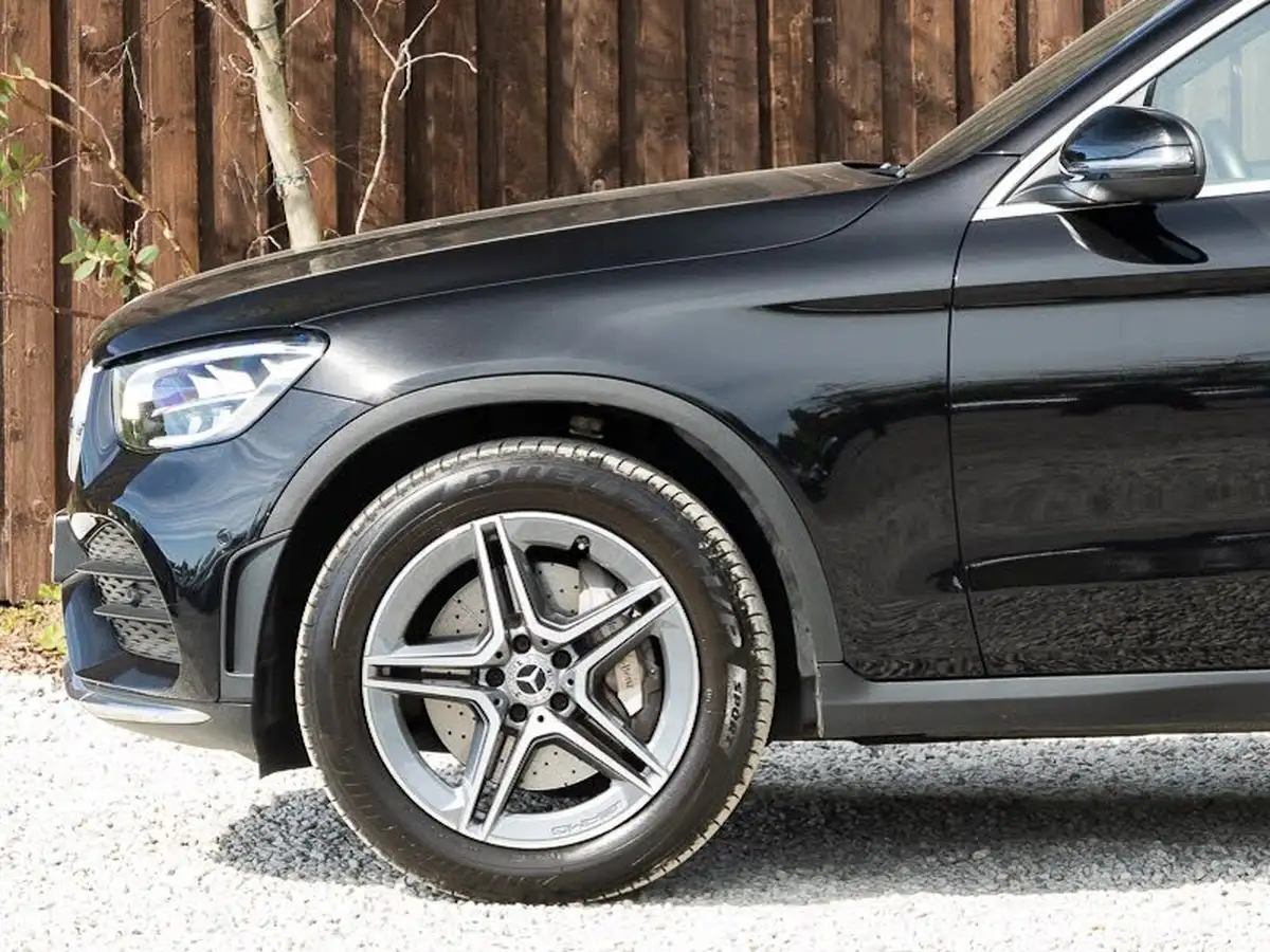 2022-mercedes-benz-glc-class-20d-glc220d-amg-line-195ps-station-wagon-5d-1950cc-4matic-plus-big-18