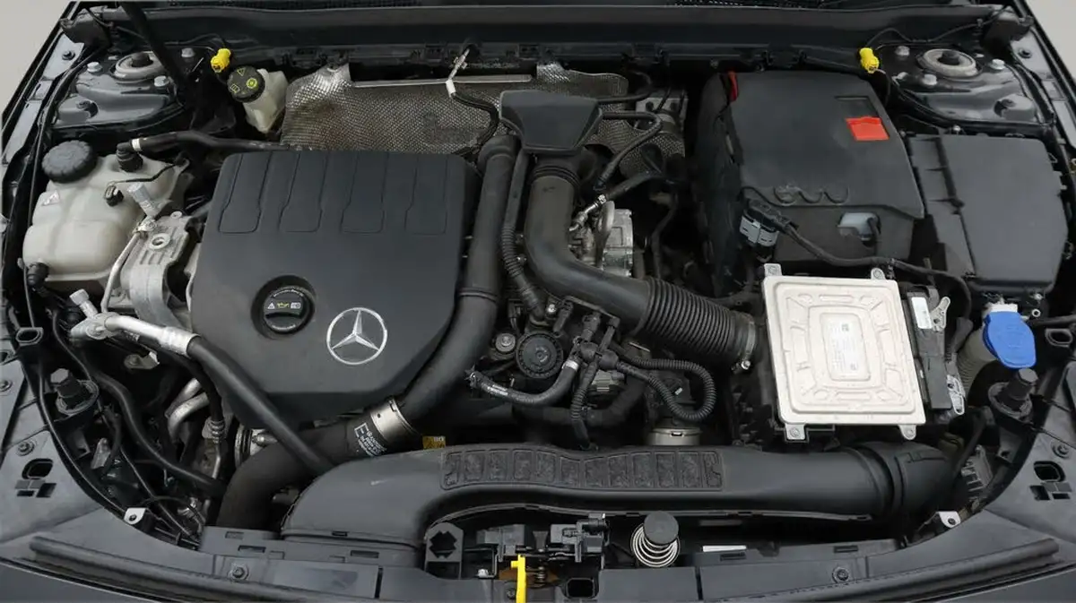 2019-mercedes-benz-a-class-13-a180-sport-executive-hatchback-5d-1332cc-7g-dct-big-19