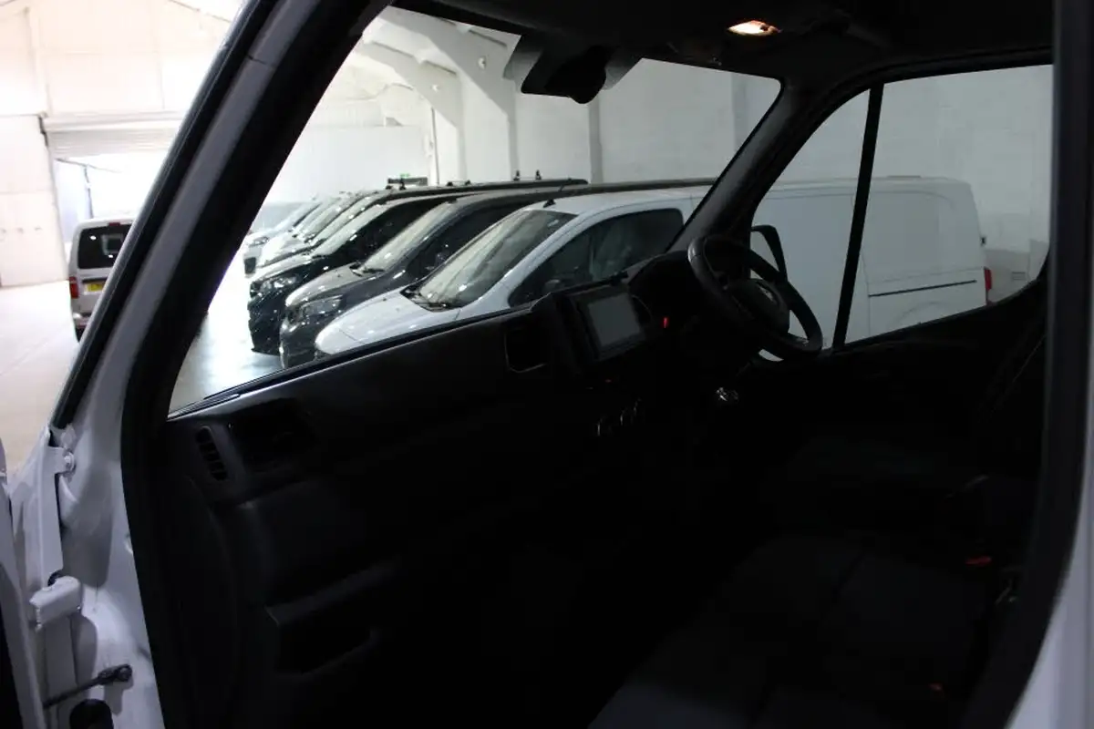 2021-renault-master-23dci-lm35-135-business-eu6d-panel-big-14