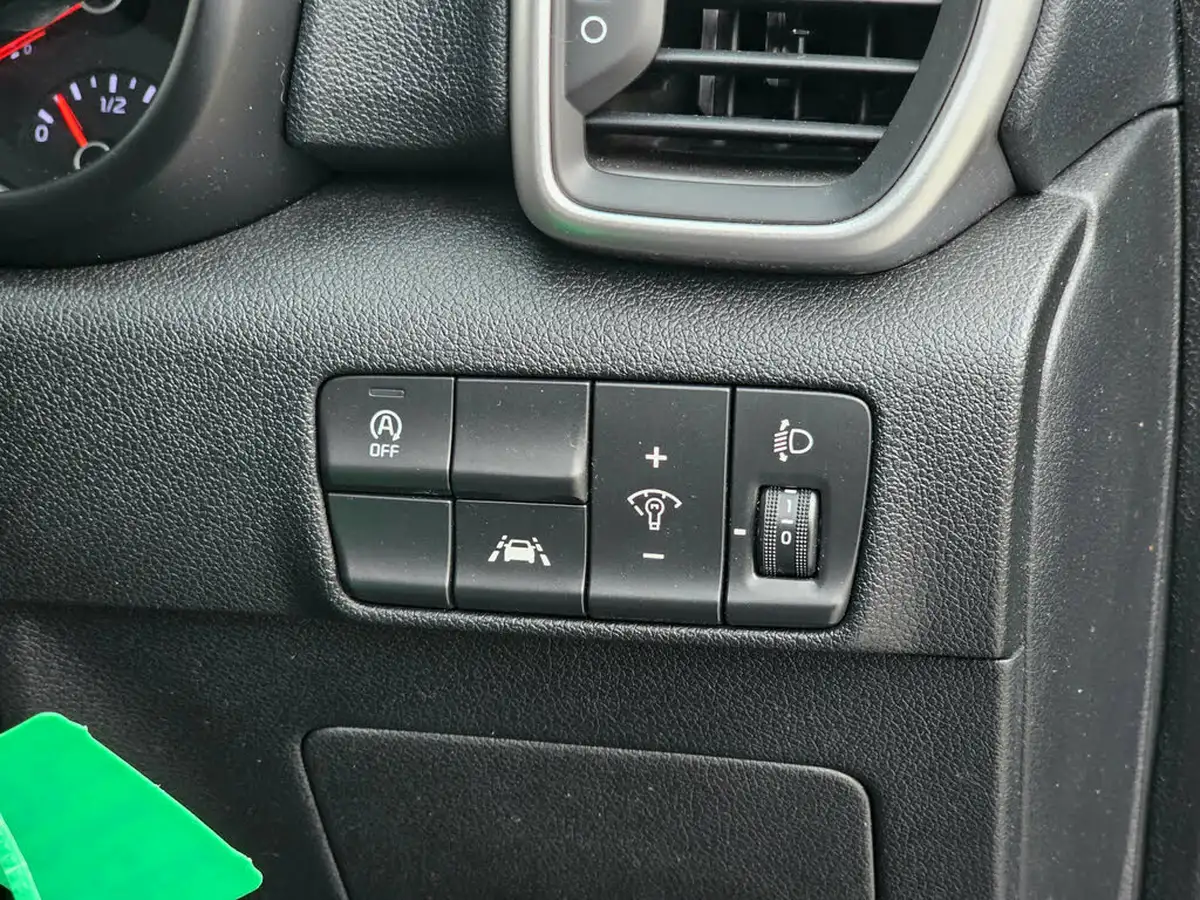 2019-kia-sportage-16-gdi-2-big-22