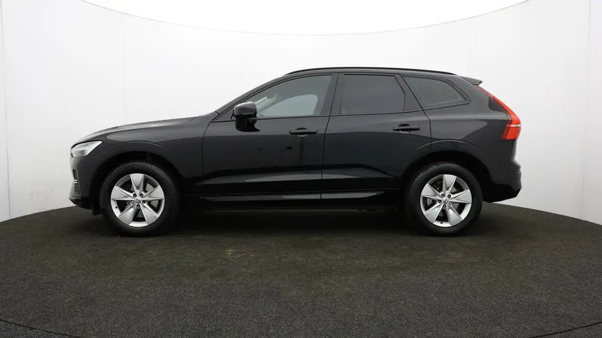 2021-volvo-xc60-20-b5-momentum-big-69