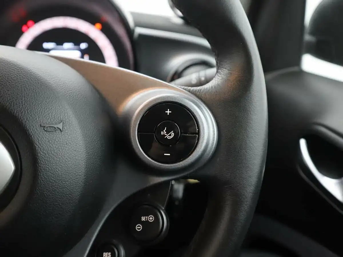2019-smart-fortwo-09-prime-premium-cabriolet-twinamic-big-34