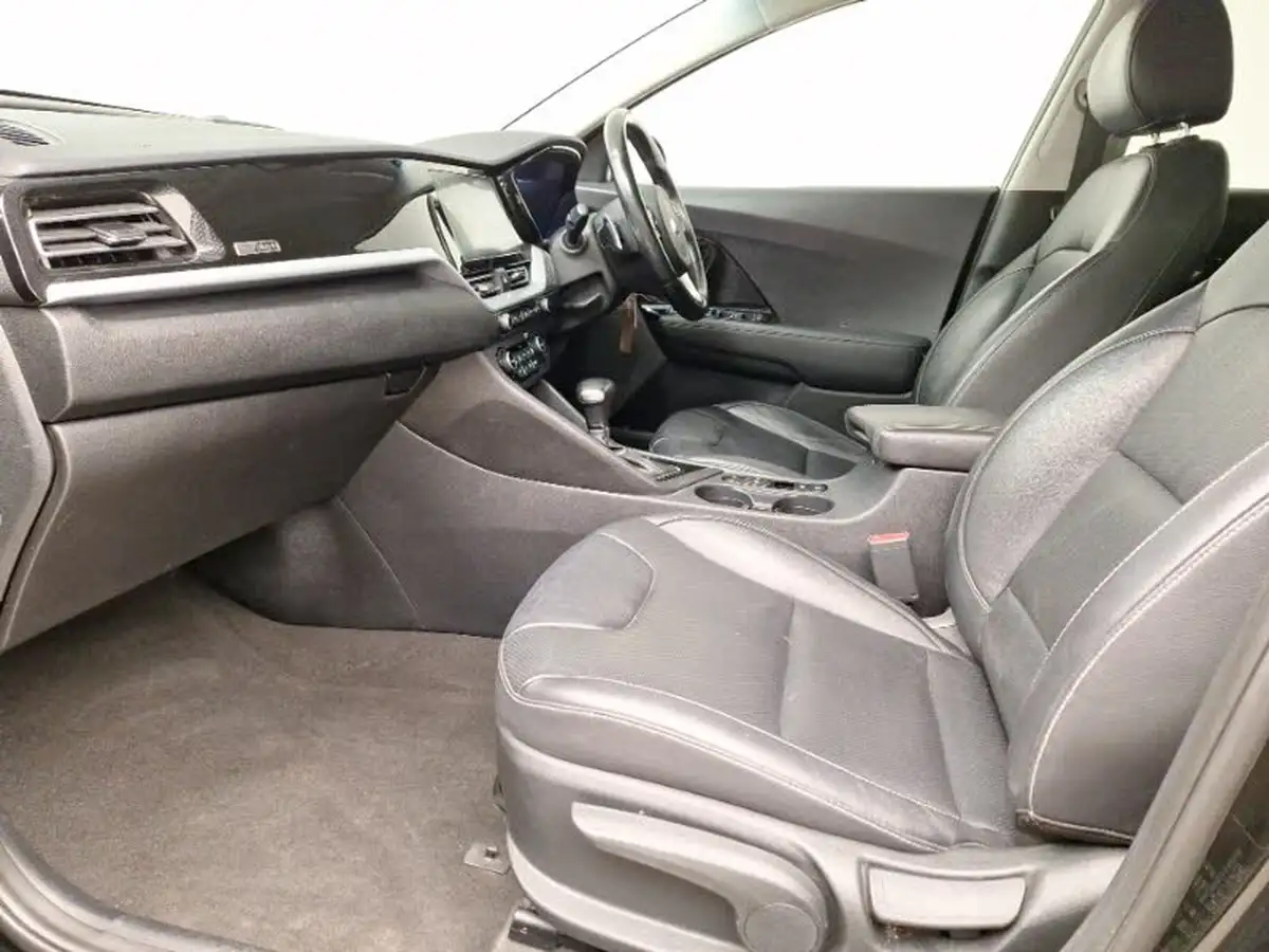 2021-kia-niro-16-gdi-phev-3-big-4