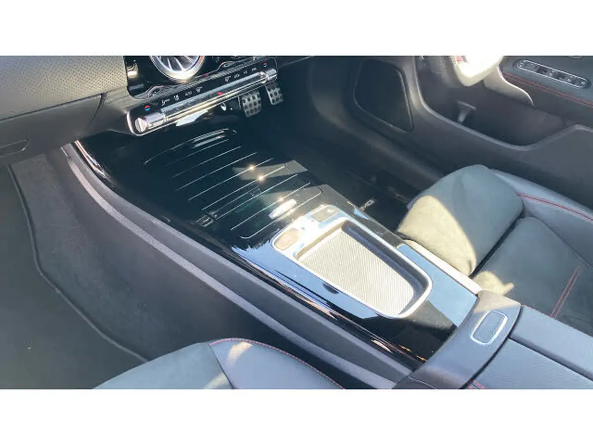 2023-mercedes-benz-cla-13-cla-200-amg-line-premium-shooting-brake-5d-big-12