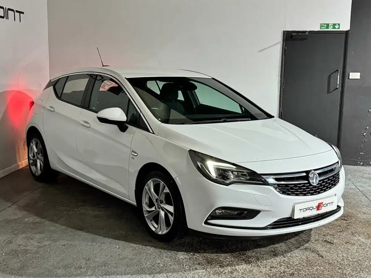 2016-vauxhall-astra-14i-16v-turbo-sri-150ps-hatchback-big-7