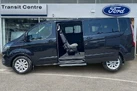2023-ford-tourneo-custom-small-4