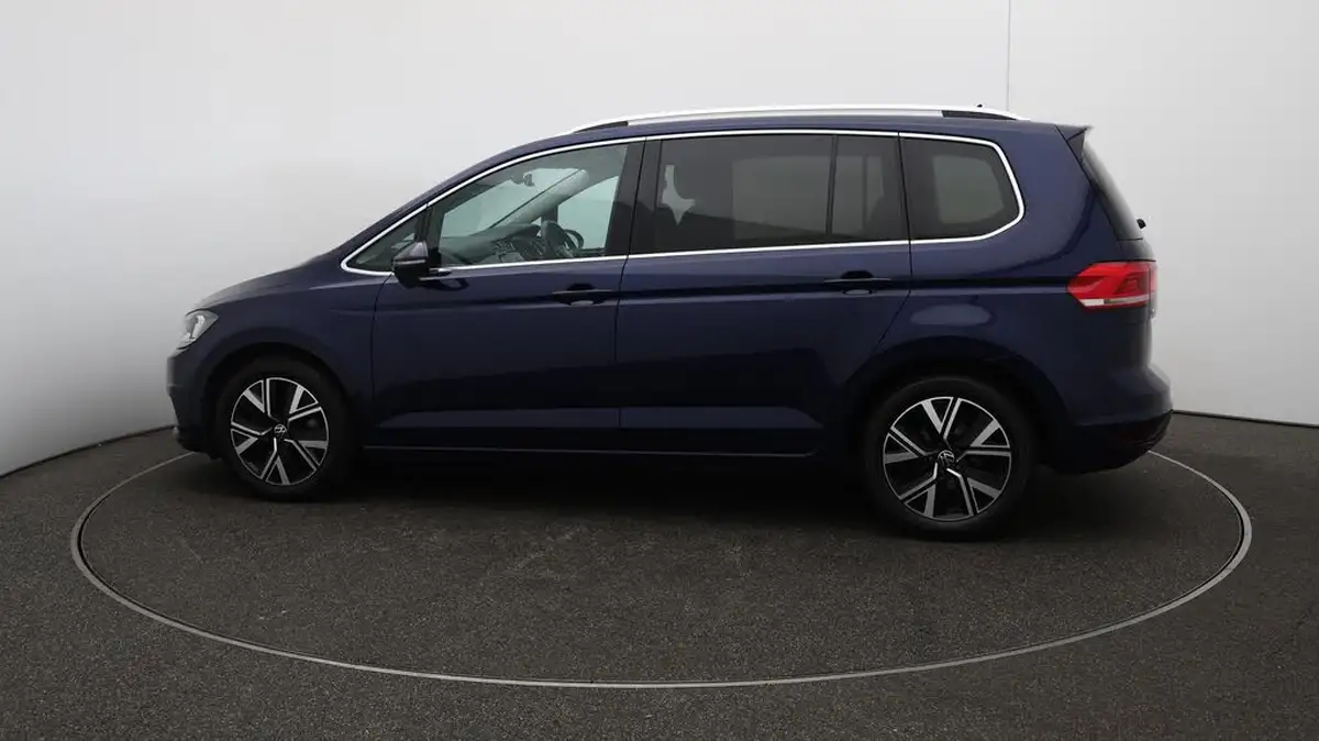 2020-volkswagen-touran-15-tsi-sel-dsg-big-52