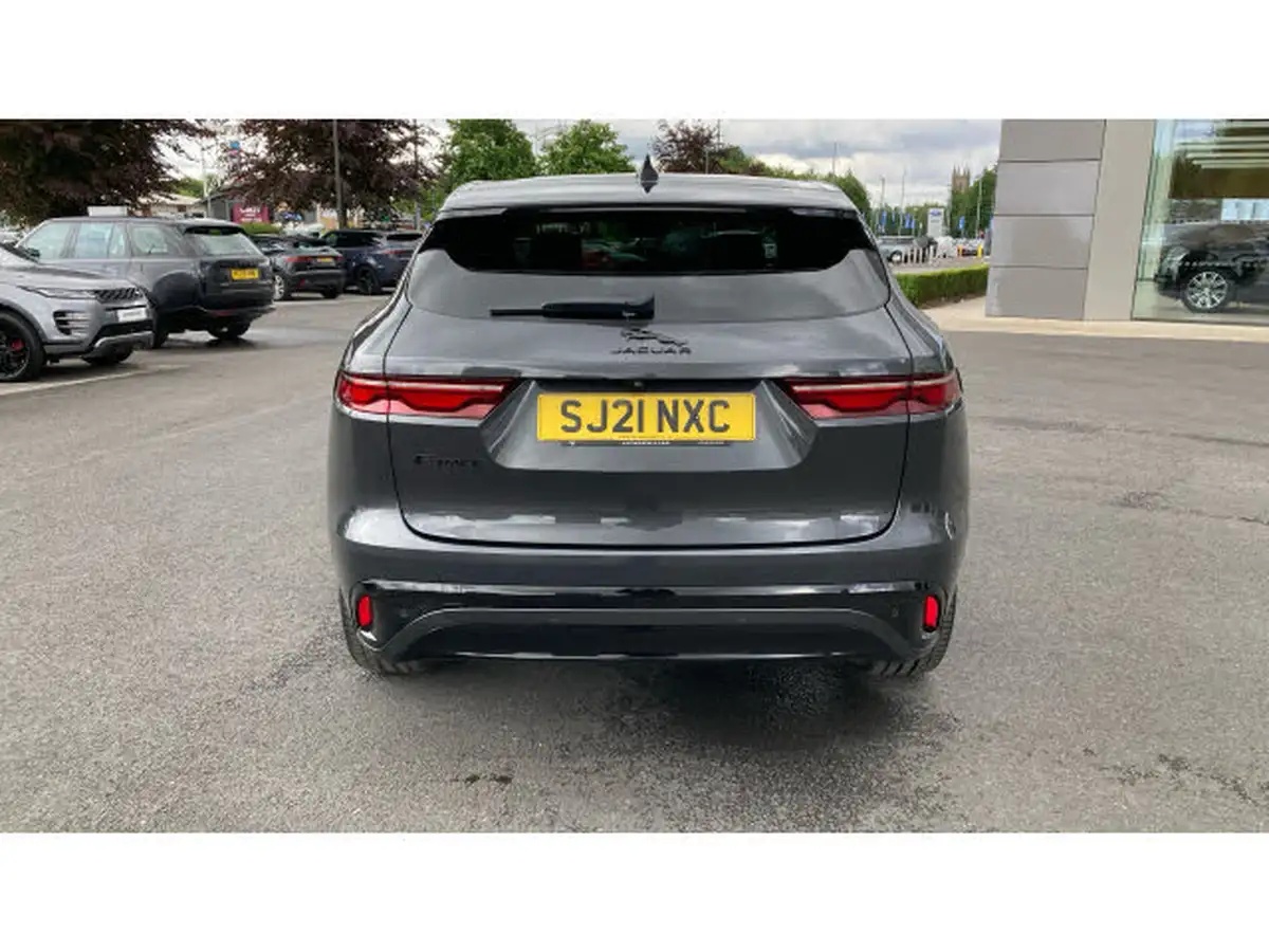 2021-jaguar-f-pace-20-d200-r-dynamic-se-mhev-big-38