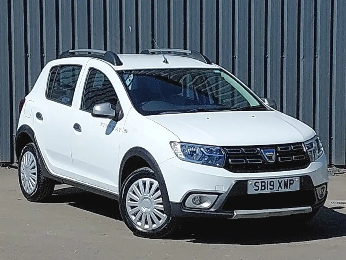 2019-dacia-sandero-stepway-09-tce-comfort-big-0
