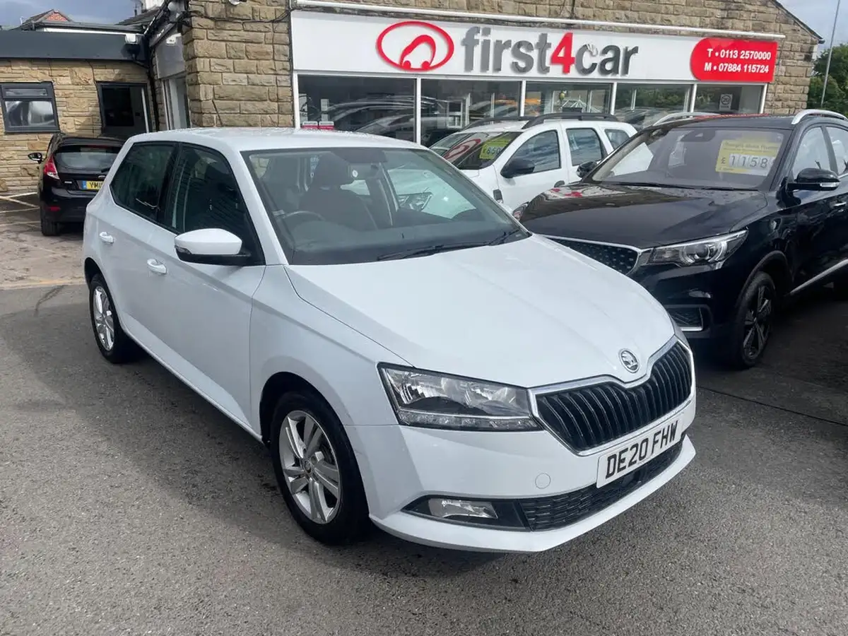 2020-skoda-fabia-10-tsi-se-95ps-hatchback-big-0