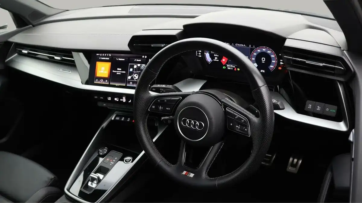 2022-audi-a3-15-35-tfsi-s-line-sportback-5d-tronic-big-8