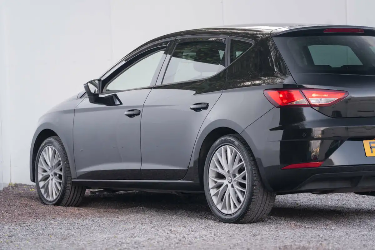2018-seat-leon-10-tsi-se-dynamic-hatchback-big-21