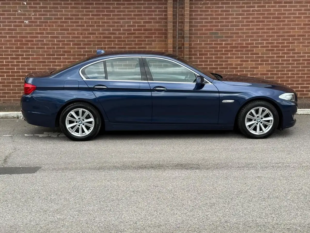 2010-bmw-5-series-20td-520d-se-auto-big-3