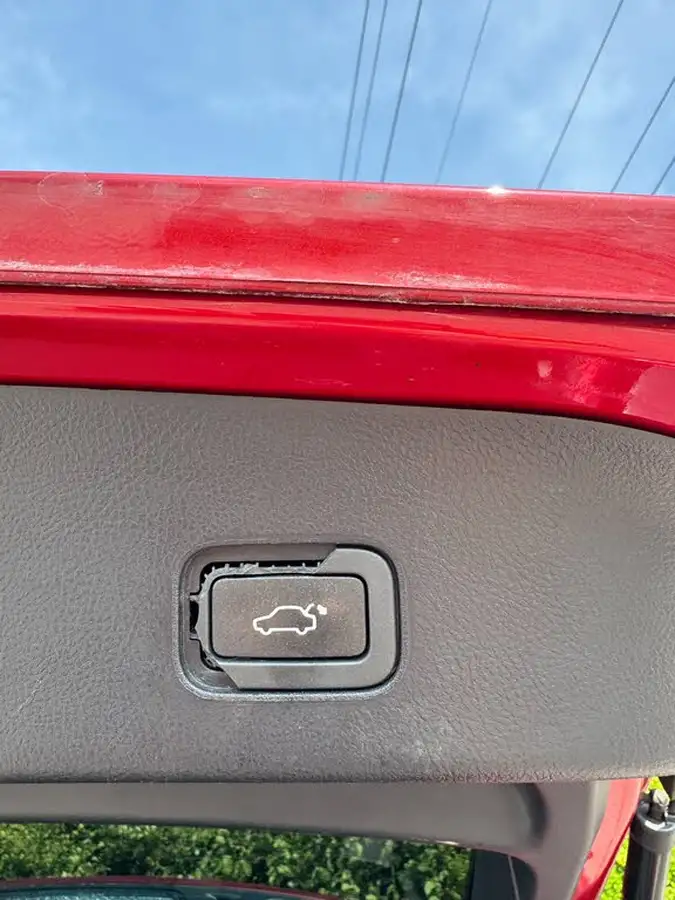 2012-land-rover-range-rover-sport-30-sd-v6-hse-red-edition-big-17