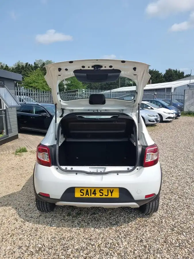 2014-dacia-sandero-stepway-15d-ambiance-big-9