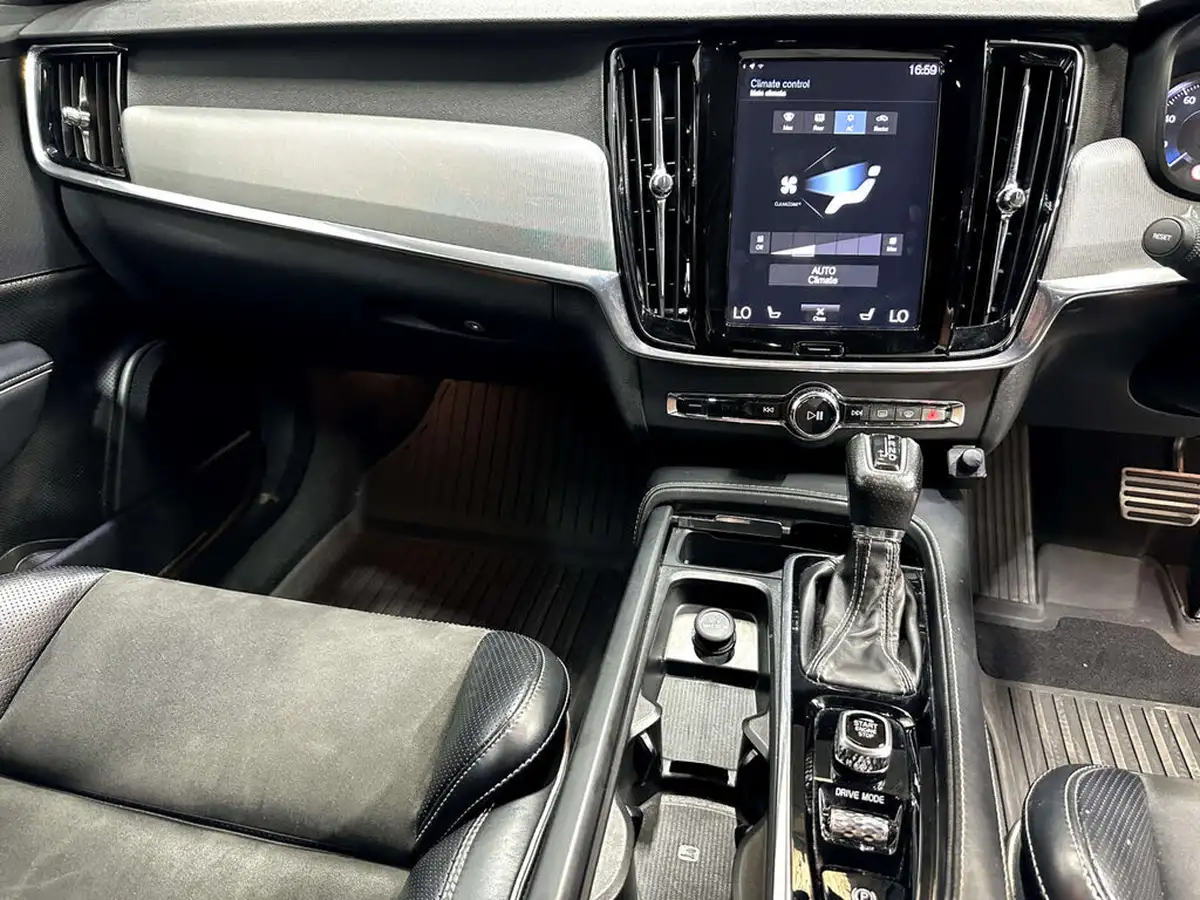 2018-volvo-v90-20td-d4-r-design-big-33