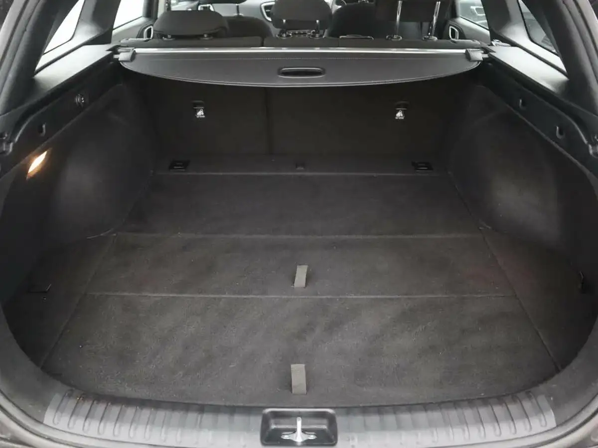 2022-kia-ceed-10-t-gdi-2-sportswagon-big-8