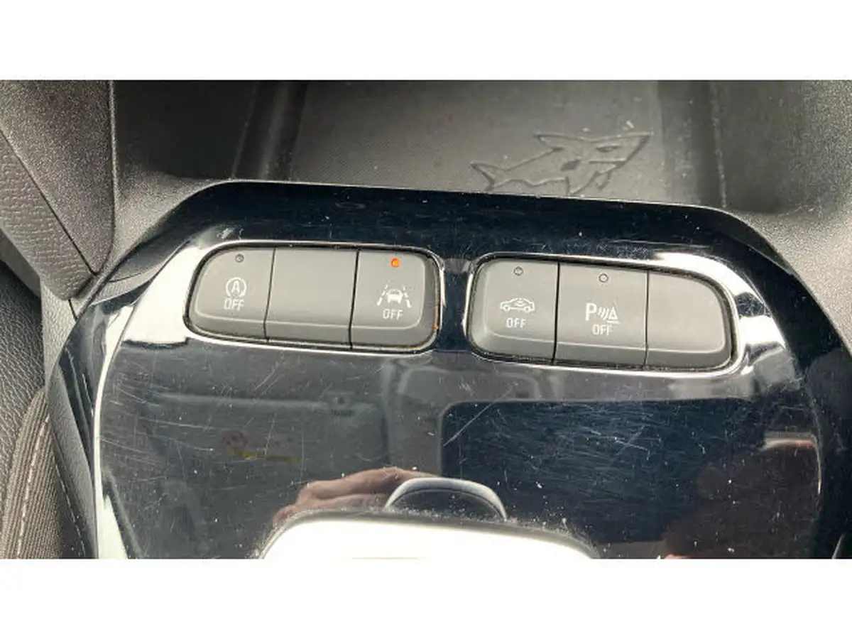 2021-vauxhall-corsa-12-turbo-elite-nav-auto-big-22