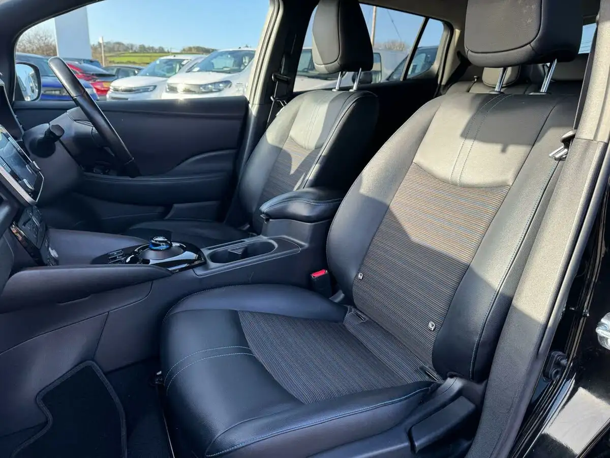 2021-nissan-leaf-e-10-40kwh-big-15