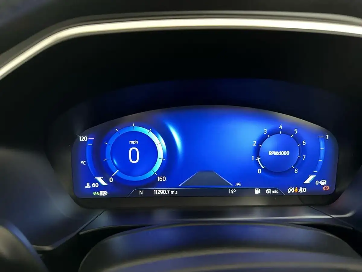 2022-ford-kuga-big-17
