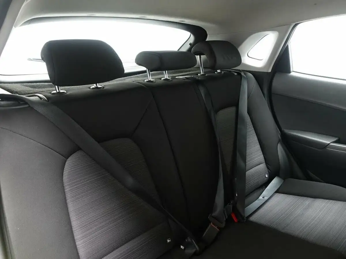 2018-hyundai-kona-10-t-gdi-s-big-14