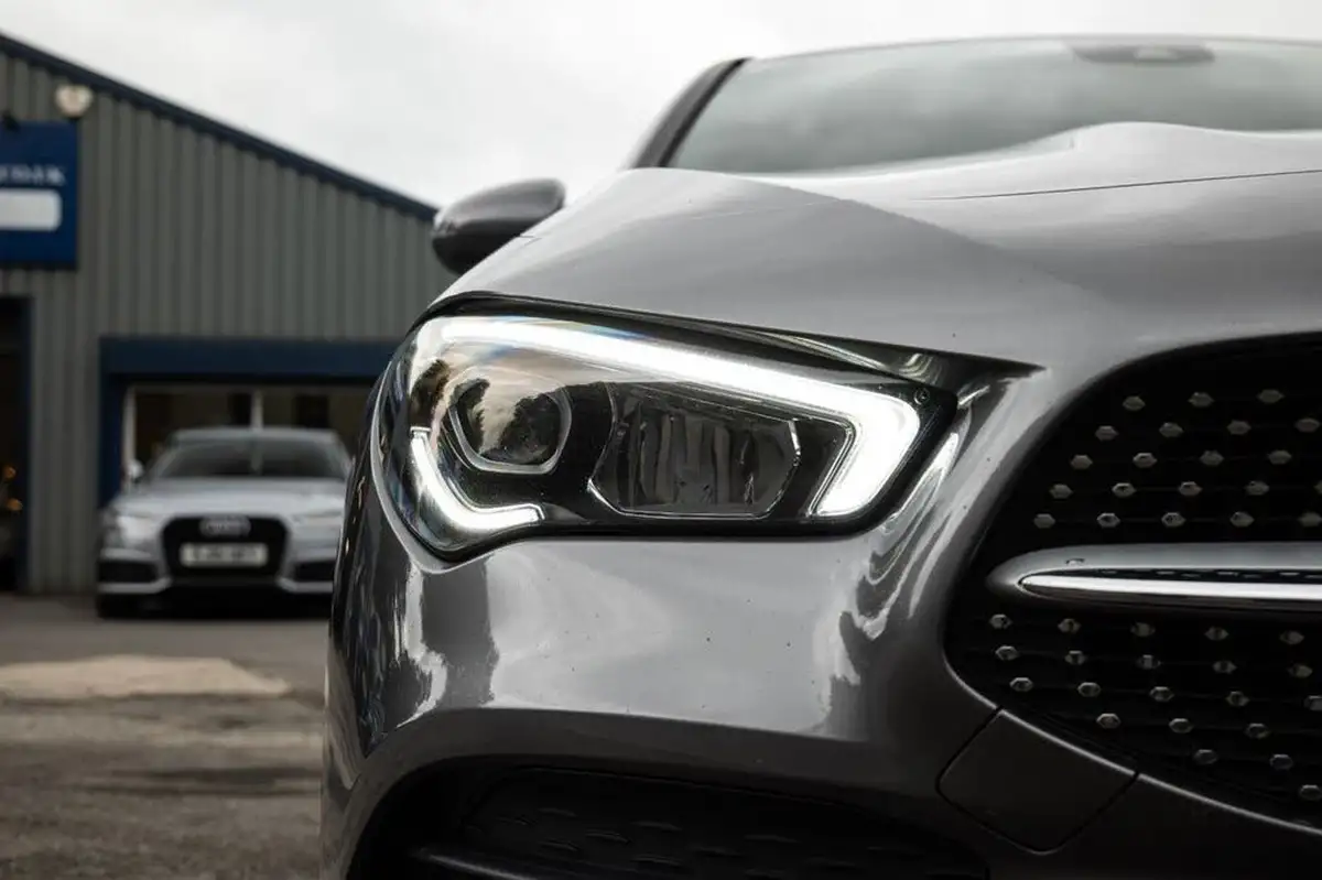 2022-mercedes-benz-cla-big-33